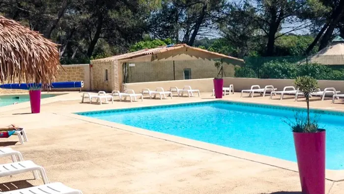 Camping Lou Paradou - Lambesc