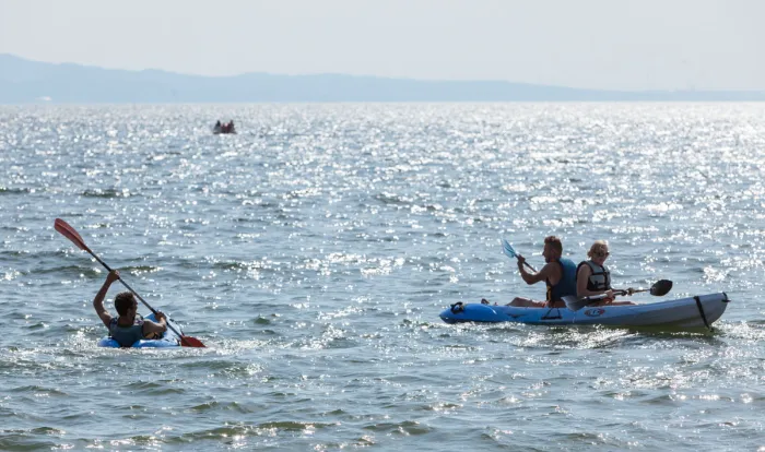 Camping - Vitrolles - Provence-Alpes-Côte d'Azur - Marina Plage