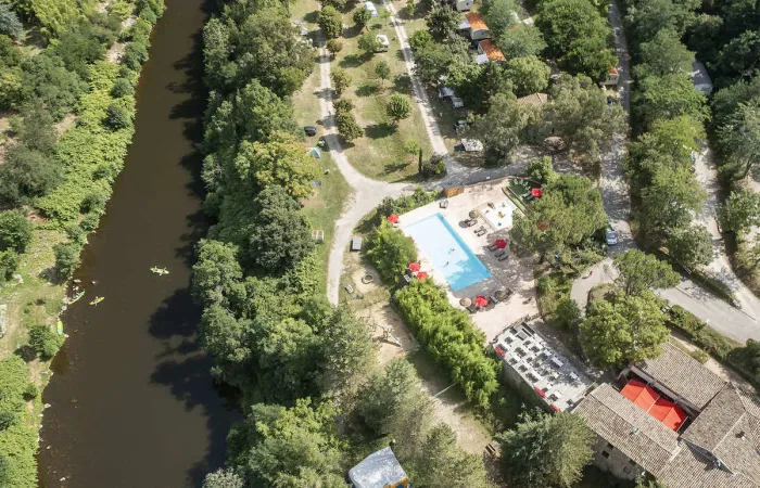 Camping - Les Ollières-sur-Eyrieux - Rhône-Alpes - Mas de Champel