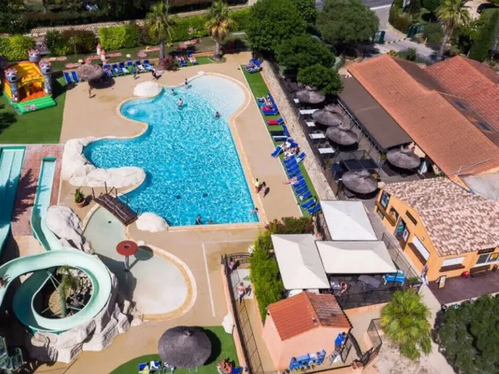 Camping - Sanary-sur-Mer - Provence-Alpes-Côte d'Azur - Mas de Pierredon