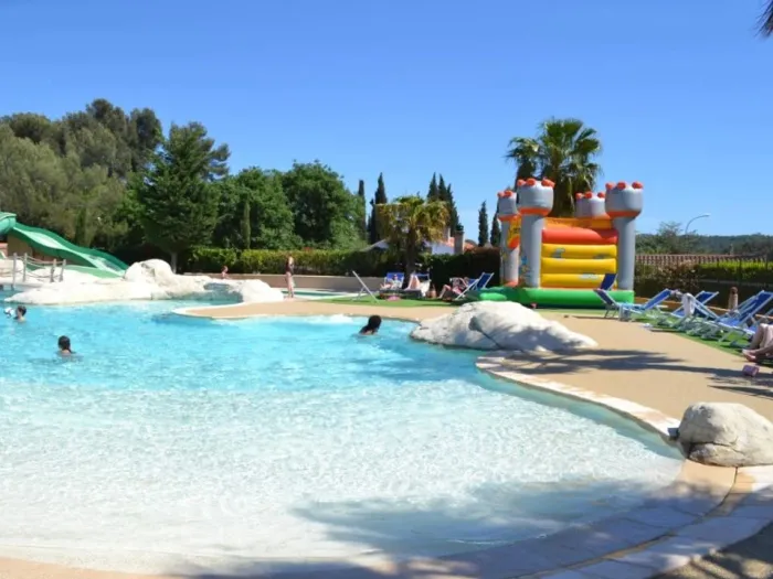 Camping - Sanary-sur-Mer - Provence-Alpes-Côte d'Azur - Mas de Pierredon