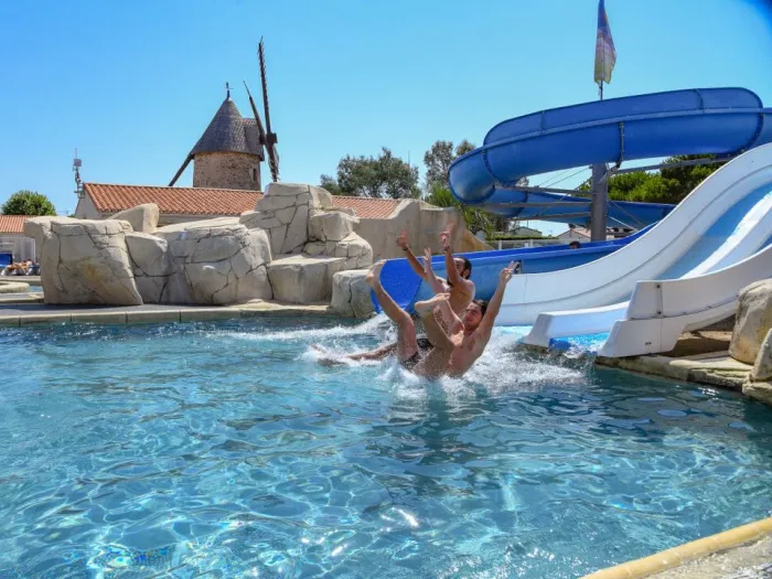Camping - Olonne-sur-Mer - Pays de Loire - Moulin De La Salle