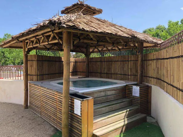 Camping - Sanary-sur-Mer - Provence-Alpes-Côte d'Azur - Parc Mogador