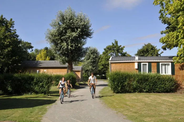 Camping - Brain-sur-l'Authion - Pays de Loire - Port de Caroline