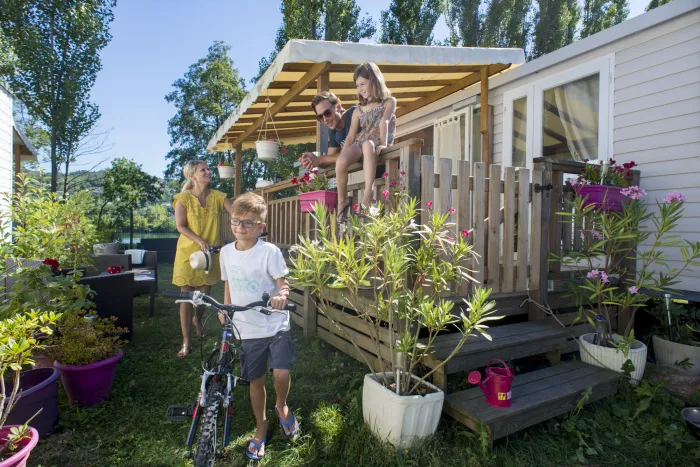 Camping - Condrieu - Rhône-Alpes - Rives de Condrieu