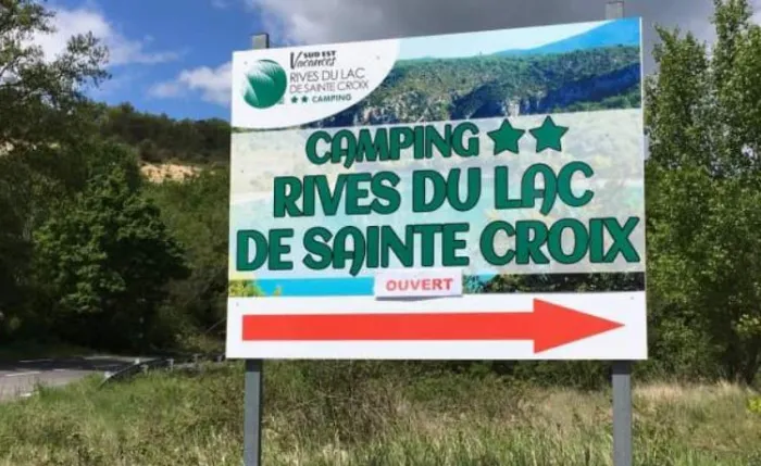 Camping - Bauduen - Provence-Alpes-Côte d'Azur - Rives du Lac de Sainte Croix