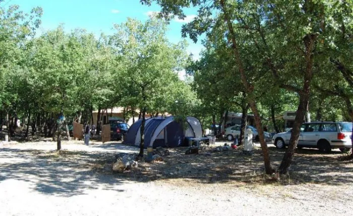 Camping - Bauduen - Provence-Alpes-Côte d'Azur - Rives du Lac de Sainte Croix