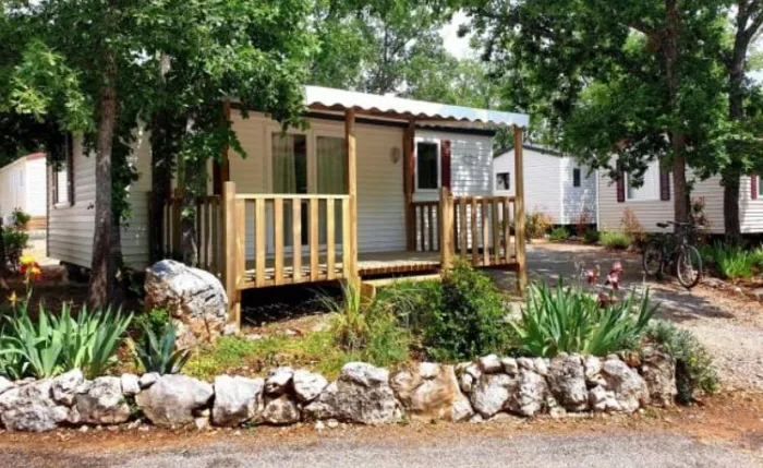 Camping - Bauduen - Provence-Alpes-Côte d'Azur - Rives du Lac de Sainte Croix