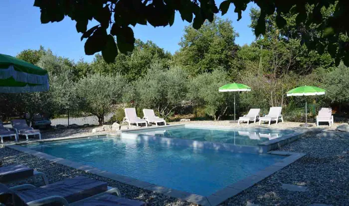 Camping - Vogüé - Rhône-Alpes - Roulottes et Cabanes de Saint Cerice