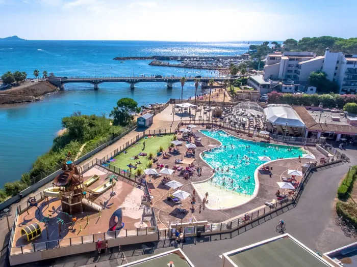 Camping - Saint-Aygulf - Provence-Alpes-Côte d'Azur - Saint-Aygulf Plage