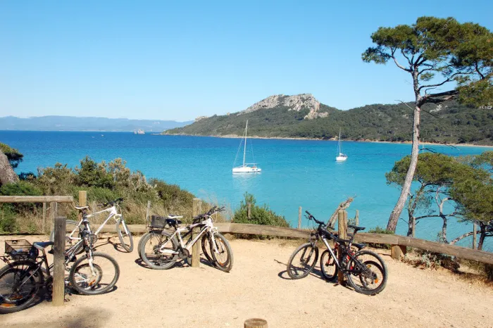 Camping - Giens - Provence-Alpes-Côte d'Azur - Salines