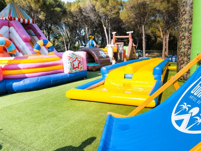 Camping - Fréjus - Provence-Alpes-Côte d'Azur - Site de Gorge Vent
