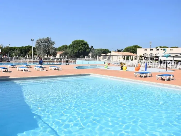 Camping - Gruissan - Languedoc-Roussillon - Village de vacances de Gruissan