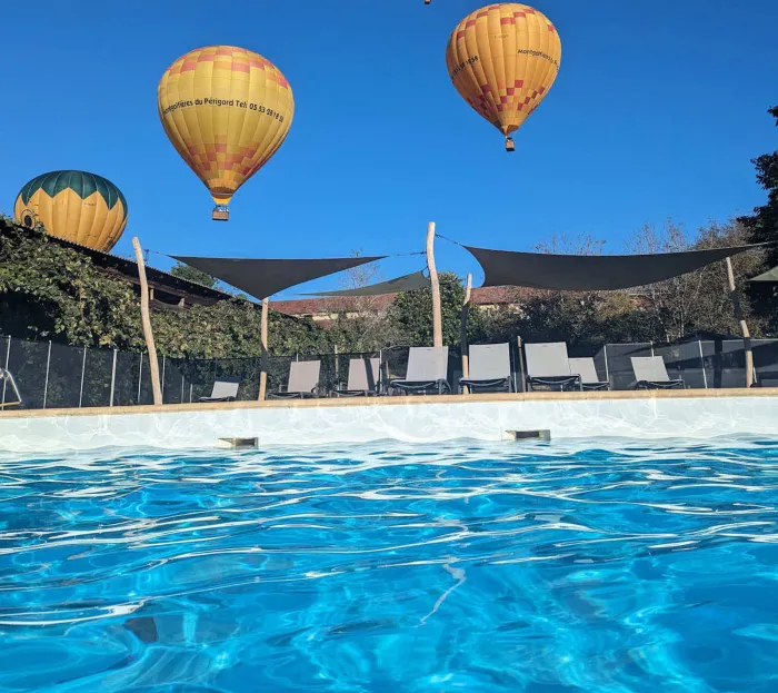 Camping - Vézac - Aquitaine - Les Cinq Châteaux