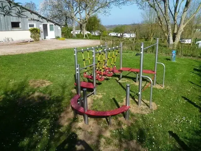 Une vie de saison sous la grange