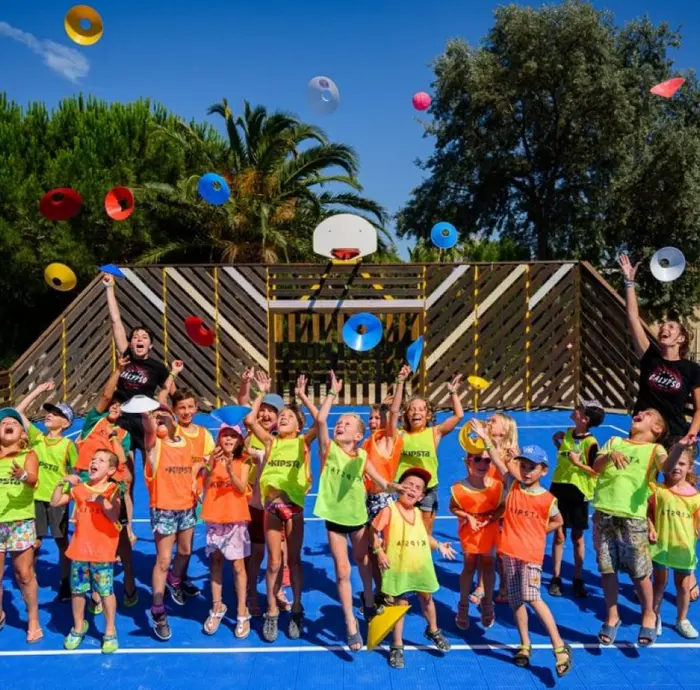 Des clubs et soirées tout l’été