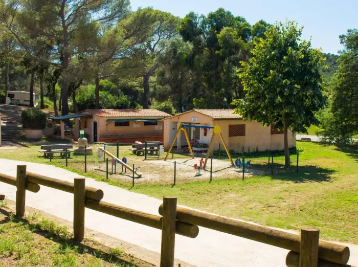 Une ambiance estivale autour des loisirs