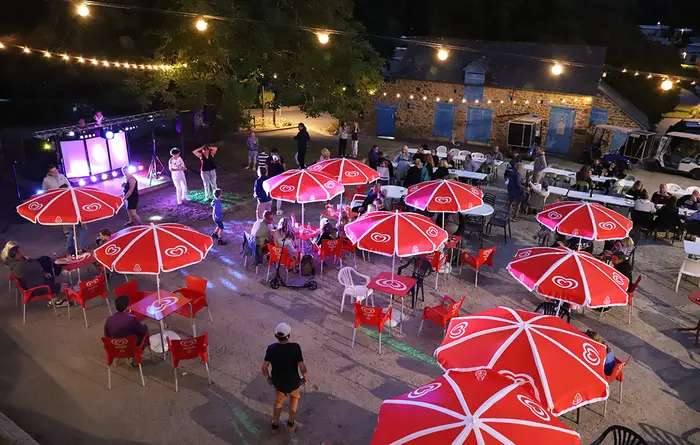 Clubs d'été et soirées conviviales