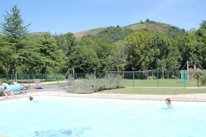 Une baignade chauffée en pleine saison