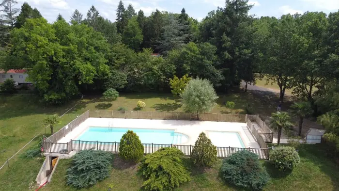Piscine et pataugeoire pour l'été