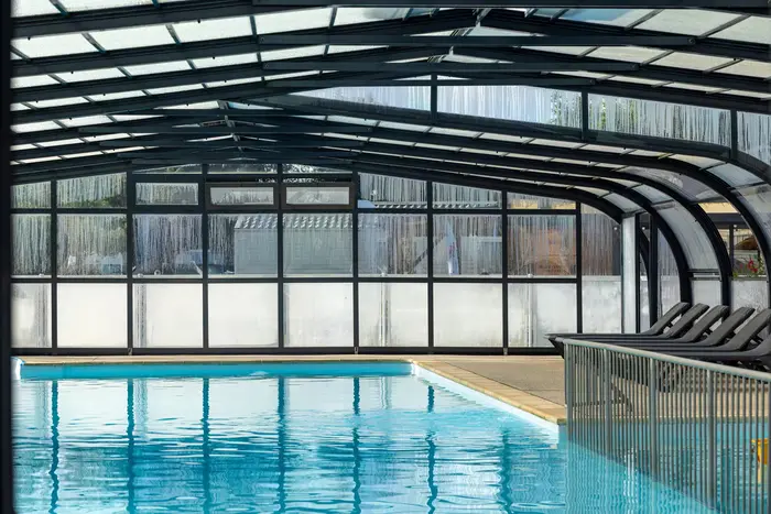 Une baignade couverte pour toute la saison