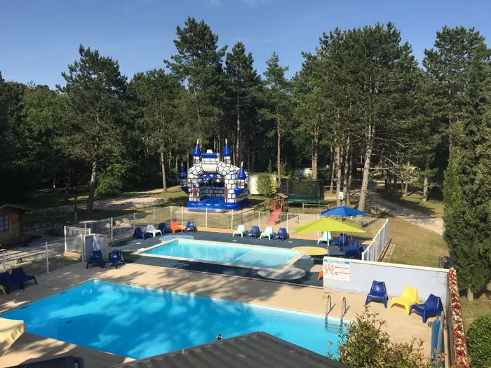 Deux bassins chauffés pour la baignade