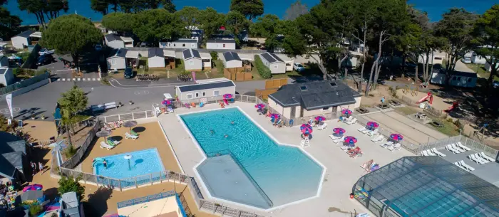 Un espace aquatique couvert et ludique