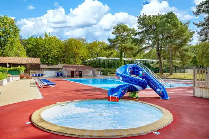 Deux bassins chauffés pour l'été