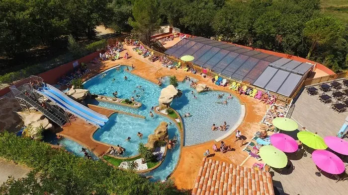 Deux bassins chauffés pour varier les plaisirs