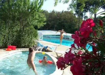 Une piscine découvrable pour se rafraîchir