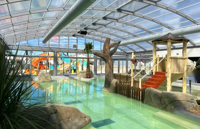 Un parc aquatique chauffé très complet