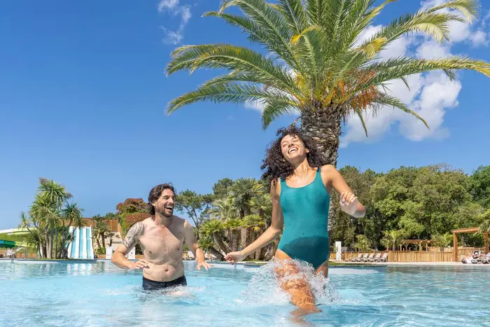 Lagon tropical et baignade chauffée