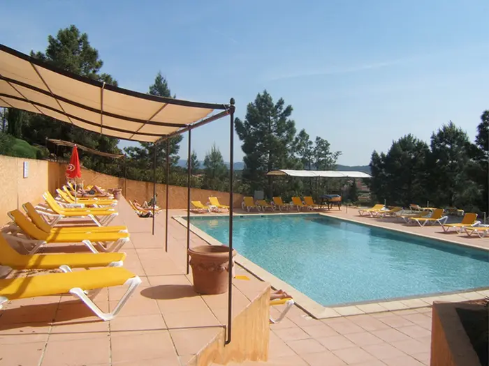 Piscine et pataugeoire pour l'été