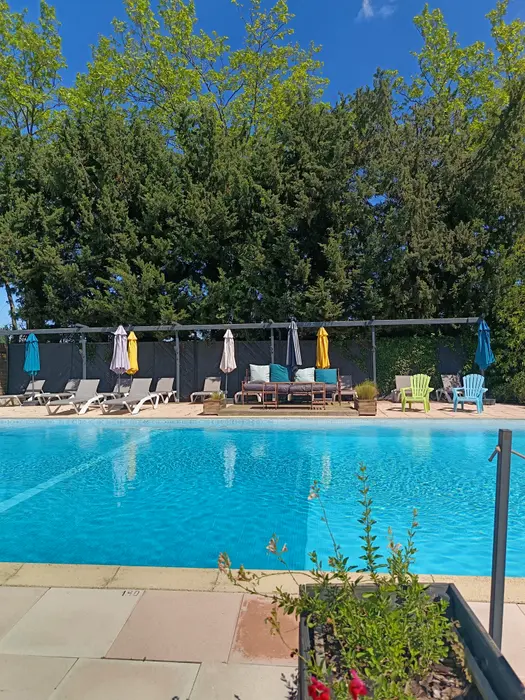 Une piscine pour les journées d'été
