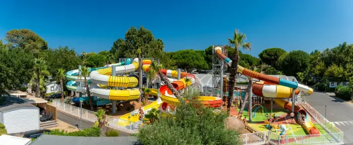 Piscines chauffées et bassin couvert