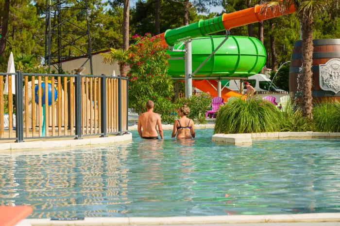 Un parc aquatique chauffé très complet