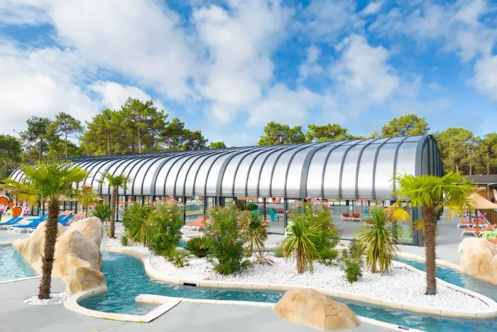Un parc aquatique chauffé très complet
