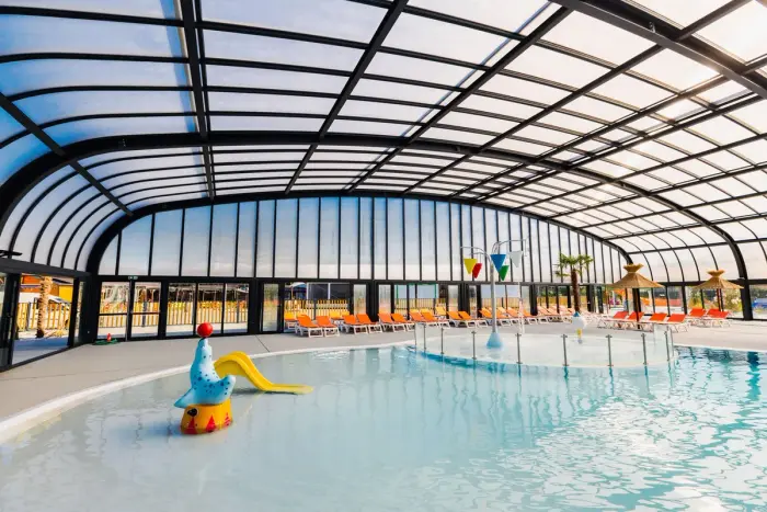 Un parc aquatique chauffé très complet
