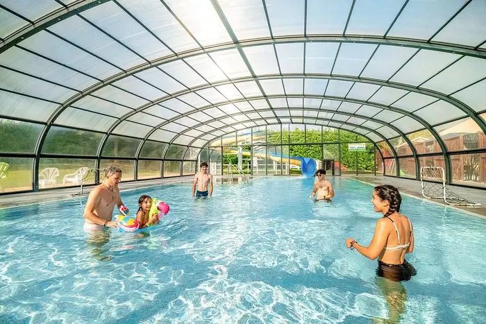 Deux piscines chauffées pour varier les baignades