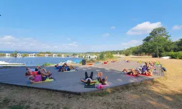 Un espace aquatique entre détente et jeux