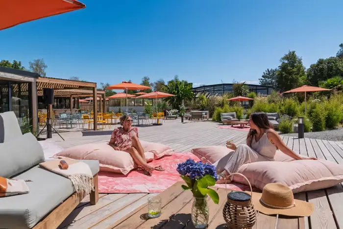 Un espace détente avec massages