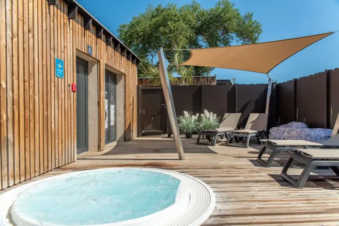 Un espace détente réservé aux adultes