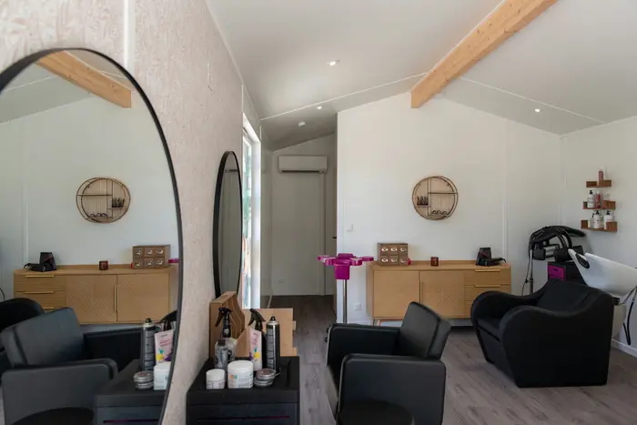 Un espace détente avec hammam