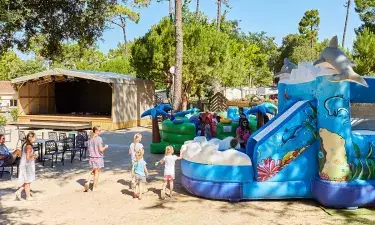 Détente autour des bassins et au spa