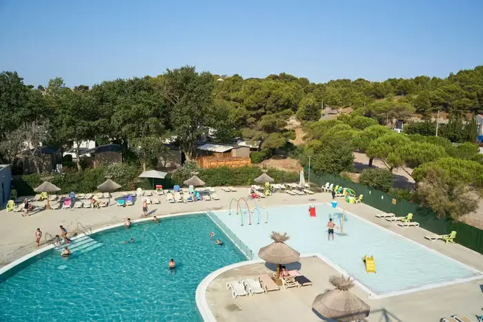 Plusieurs plages sur le littoral proche