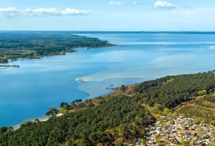Plage océane et grands lacs à proximité