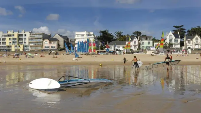 La côte et ses activités nautiques