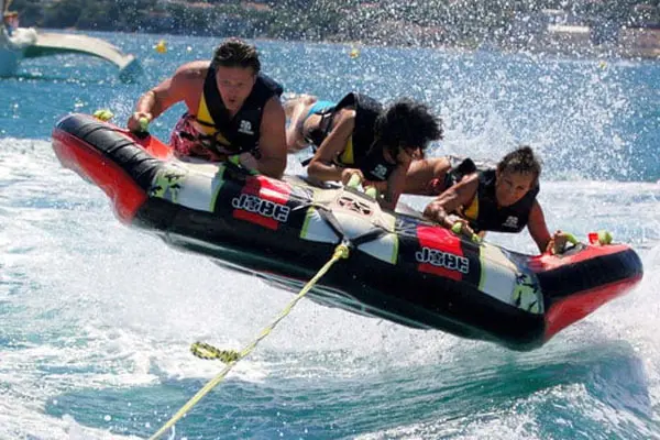 Plages proches et bases nautiques autour