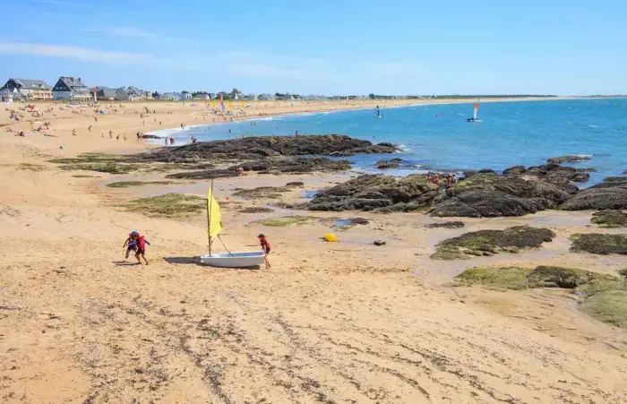 Plages proches et bases nautiques autour