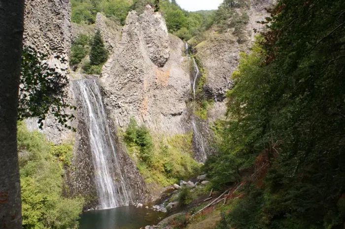 Rivière, baignade et site naturel aquatique